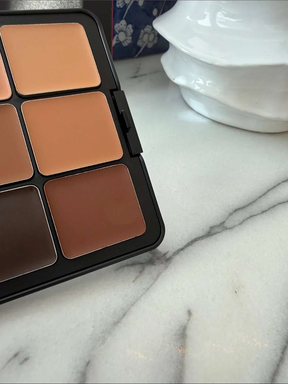 Makeup Forever HD SKIN ALL-IN-ONE FACE PALETTE in Harmony 3